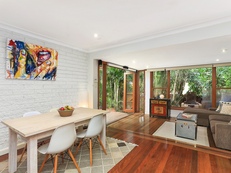 2/1 Kempsey Close, Dee Why NSW 2099