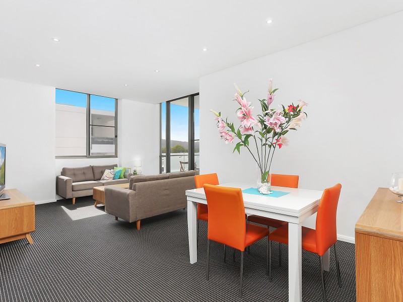 211/5 Mallard Lane, Warriewood NSW 2102
