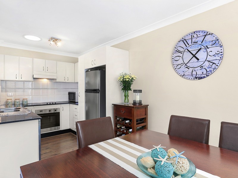 22/52 Howard Avenue, Dee Why NSW 2099