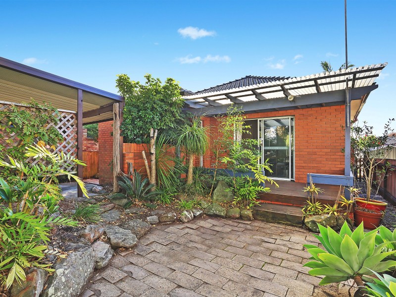 80 Warringah Road, Narraweena NSW 2099