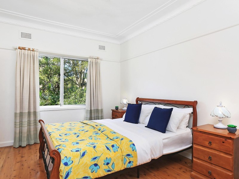 87 Wakehurst Parkway, Seaforth NSW 2092