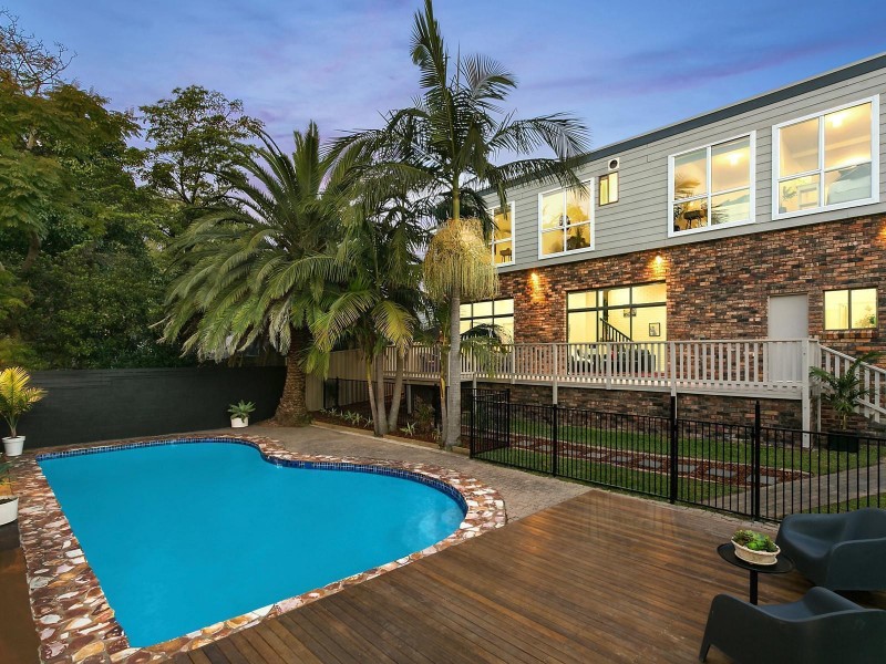 17 Chester Place, Narraweena NSW 2099