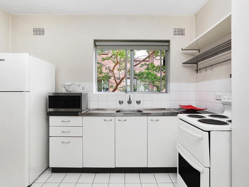 2/15 Clarke Street, Narrabeen NSW 2101