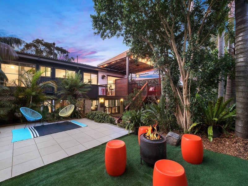 7 Sherwood Crescent, Narraweena NSW 2099