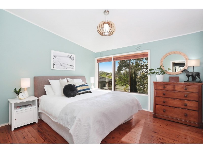 7 Sherwood Crescent, Narraweena NSW 2099