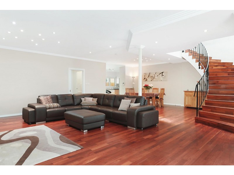 156 Alfred Street, Narraweena NSW 2099