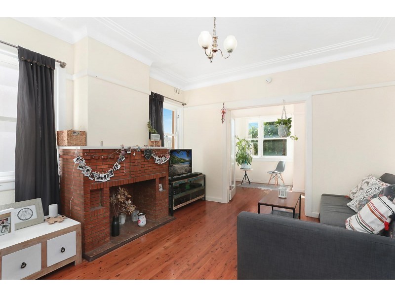 3 Seaview Avenue, Curl Curl NSW 2096