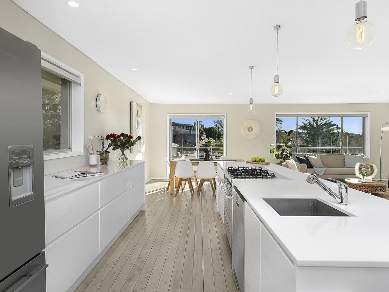 1 Shirley Close, Narraweena NSW 2099