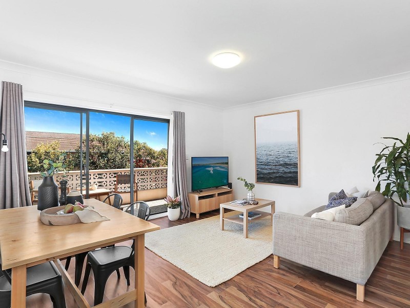 9/22 Boronia Street, Dee Why NSW 2099