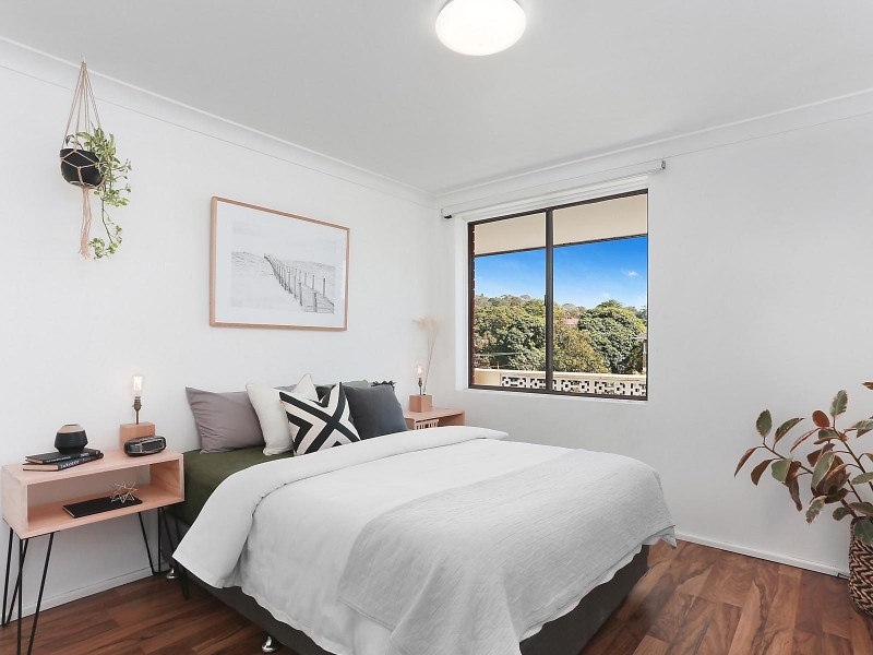 9/22 Boronia Street, Dee Why NSW 2099