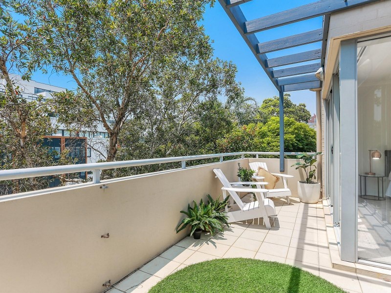 17/19-23 Sturdee Parade, Dee Why NSW 2099