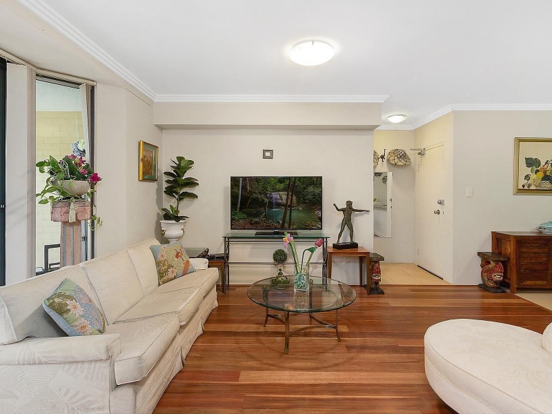 22/20 Mooramba Road, Dee Why NSW 2099