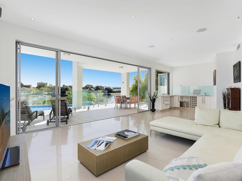 3 & 5 Laidlaw Parade, East Brisbane QLD 4169