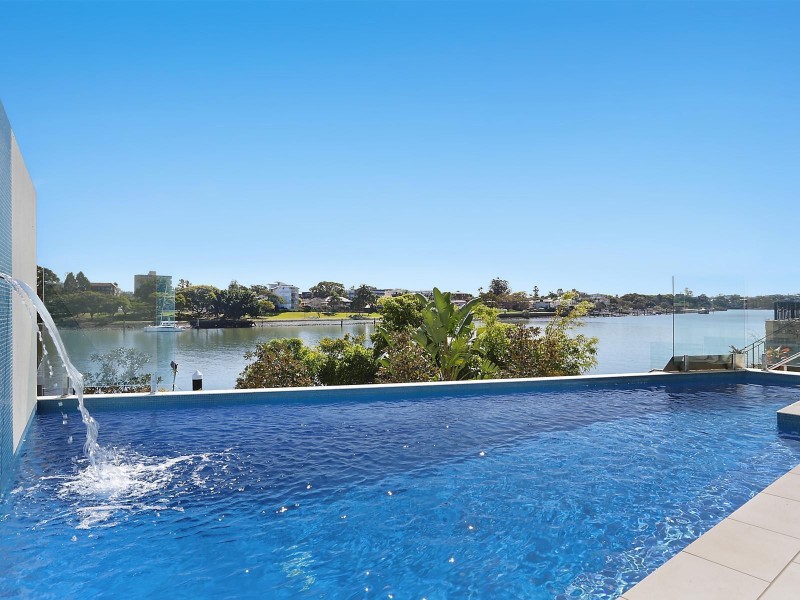 3 & 5 Laidlaw Parade, East Brisbane QLD 4169