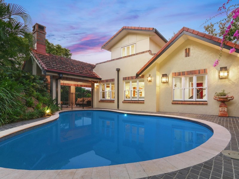 36 Riverton Street, Clayfield QLD 4011