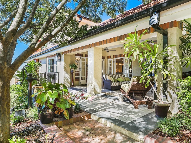 36 Riverton Street, Clayfield QLD 4011