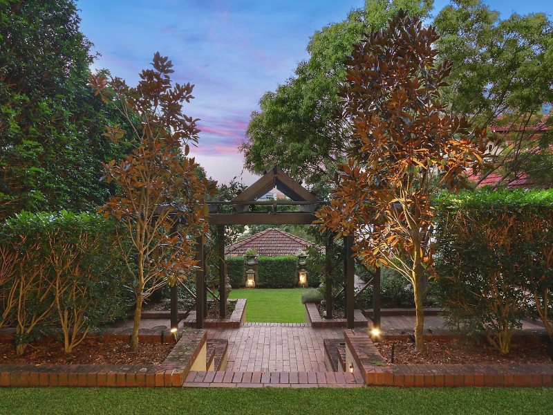 36 Riverton Street, Clayfield QLD 4011