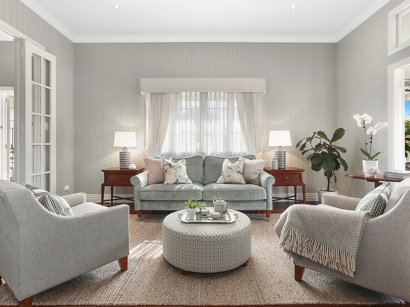 11 Eblin Drive, Hamilton QLD 4007