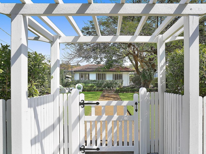 11 Morley Street, Chelmer QLD 4068