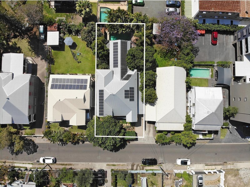 23 Lockerbie Street, Kangaroo Point QLD 4169