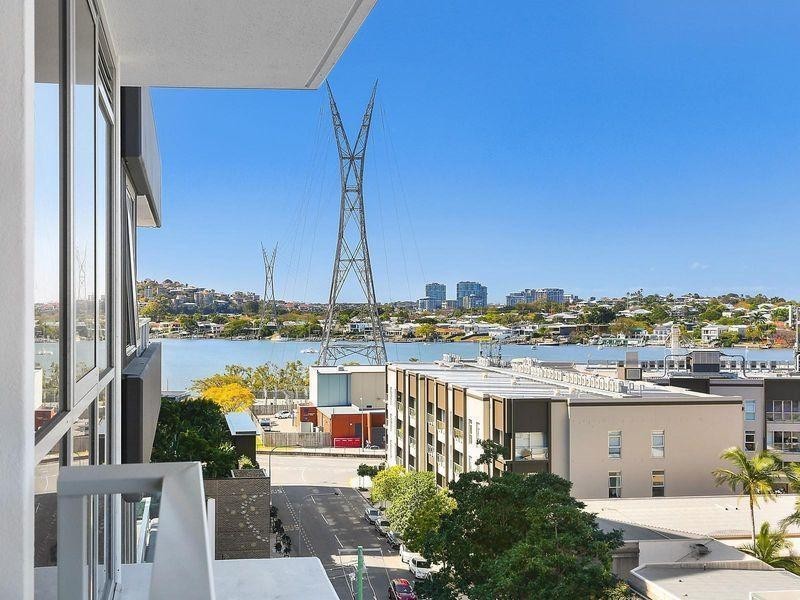 709/42 Wyandra Street, Newstead QLD 4006