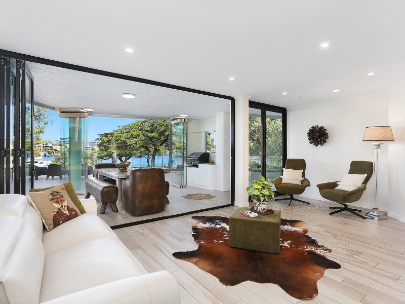 1/110 Oxlade Drive, New Farm QLD 4005