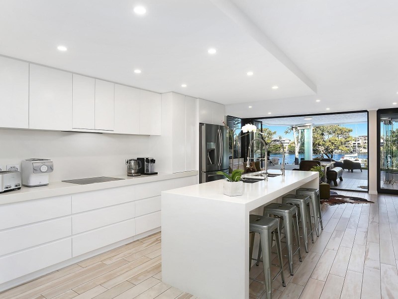 1/110 Oxlade Drive, New Farm QLD 4005