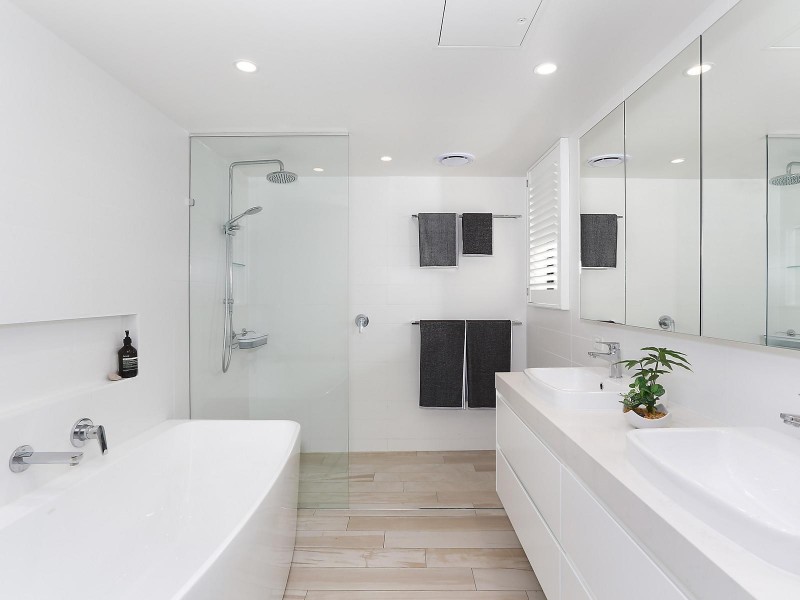 1/110 Oxlade Drive, New Farm QLD 4005