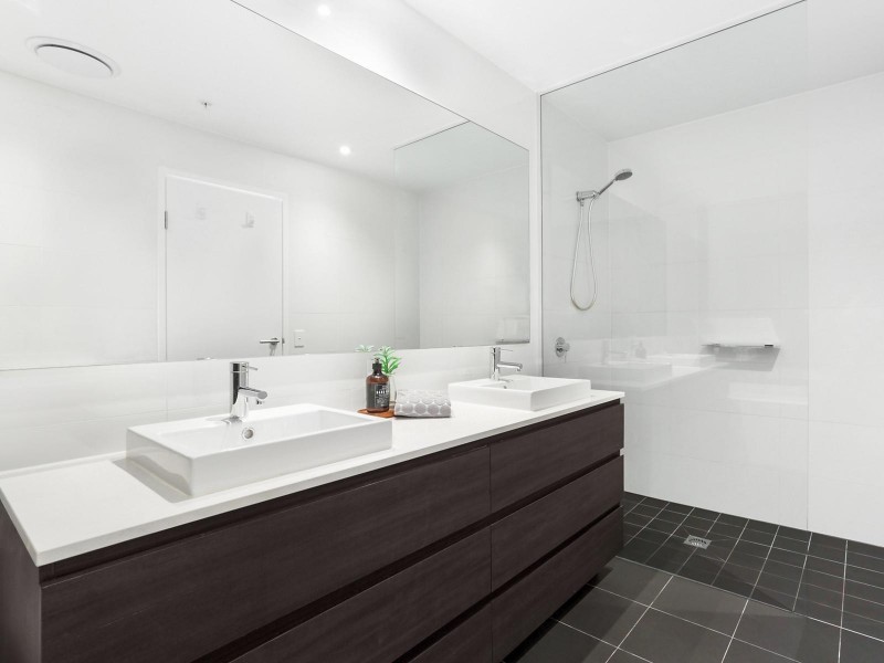 1192/12 Longland Street, Newstead QLD 4006