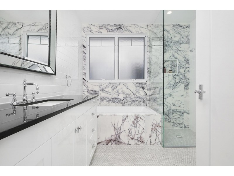 67 Barlow Street, Clayfield QLD 4011