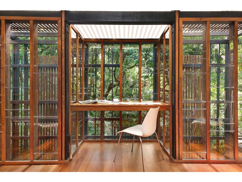 1 Derby Street, Highgate Hill QLD 4101