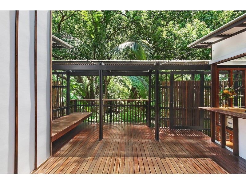 1 Derby Street, Highgate Hill QLD 4101