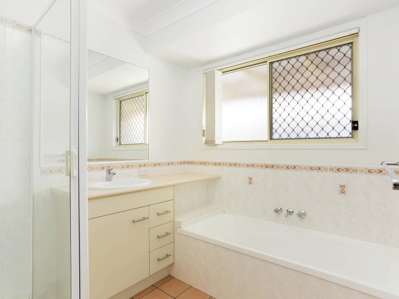 1 Penshurst Street, Caboolture South QLD 4510