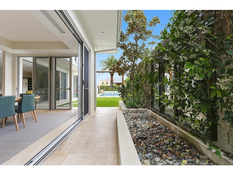 7 Union Street, Clayfield QLD 4011