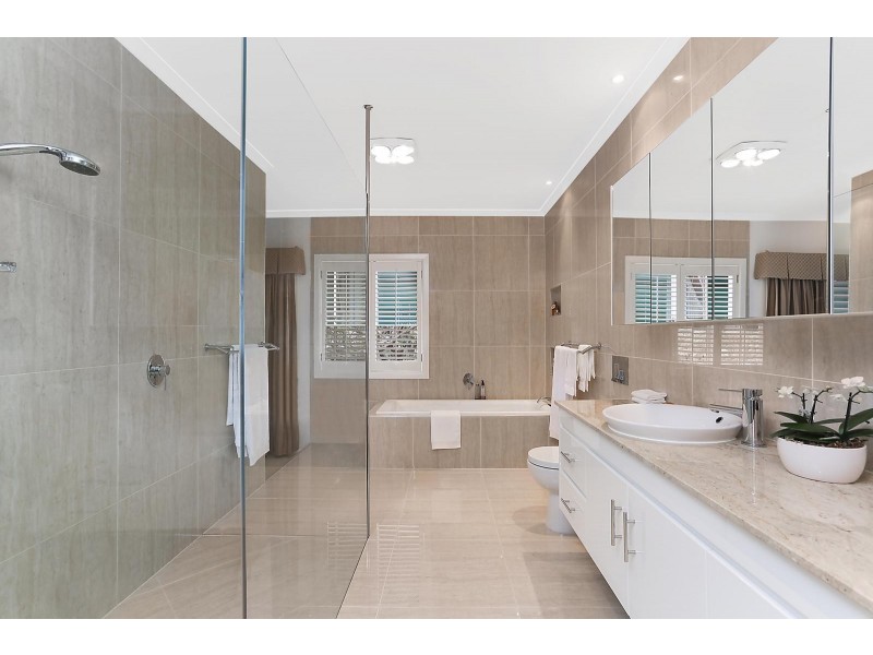 136 Yabba Street, Ascot QLD 4007