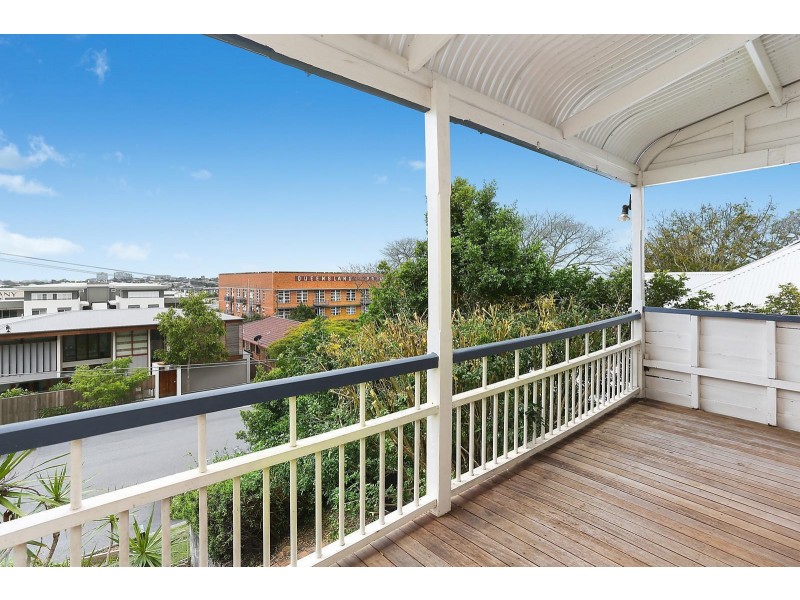 6 Waverley Street, Teneriffe QLD 4005