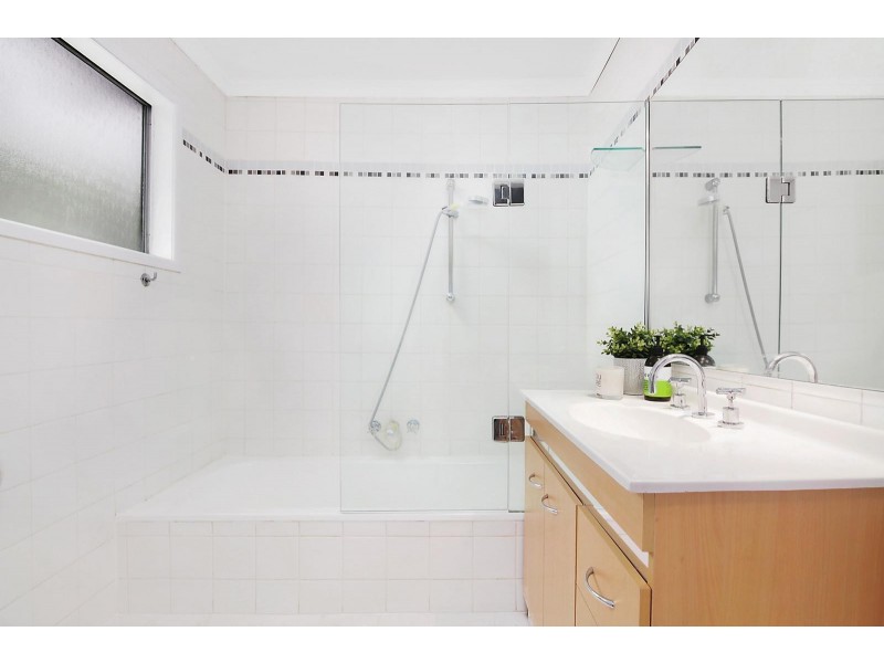 74 Warburton Street, Bardon QLD 4065