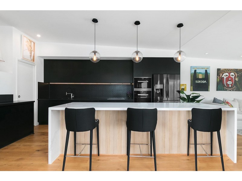 89 Hillside Crescent, Hamilton QLD 4007