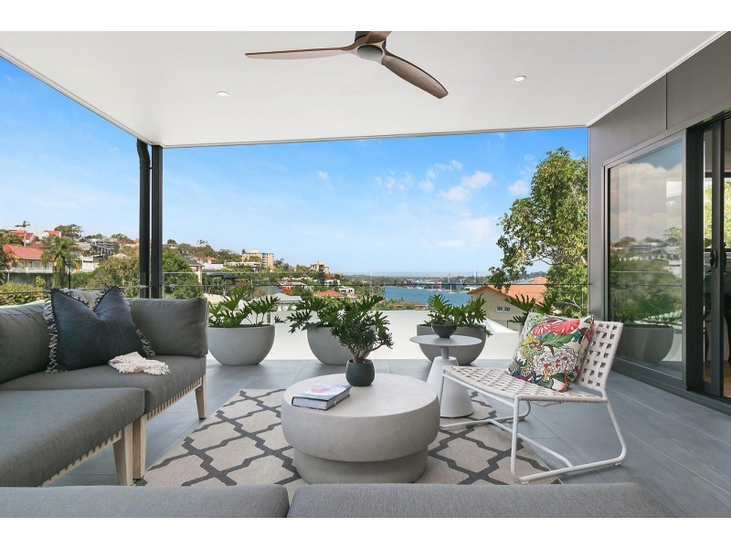 89 Hillside Crescent, Hamilton QLD 4007