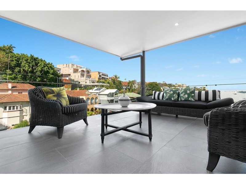 89 Hillside Crescent, Hamilton QLD 4007