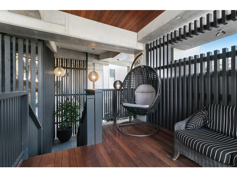 89 Hillside Crescent, Hamilton QLD 4007