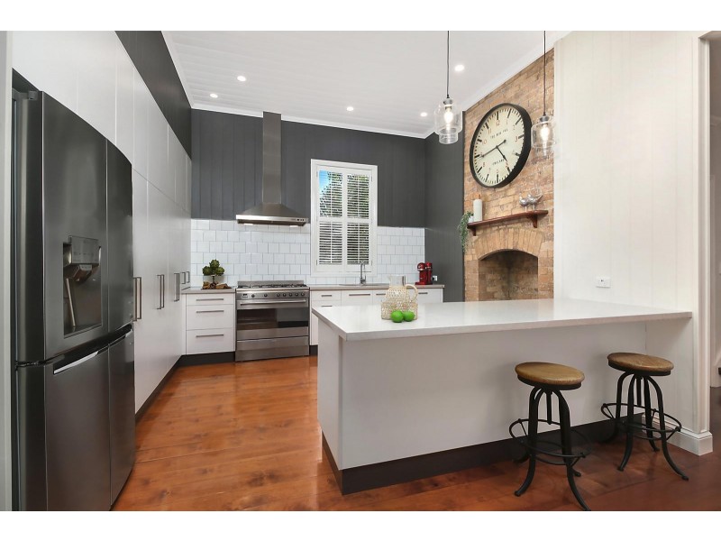 30 Queens Road, Clayfield QLD 4011