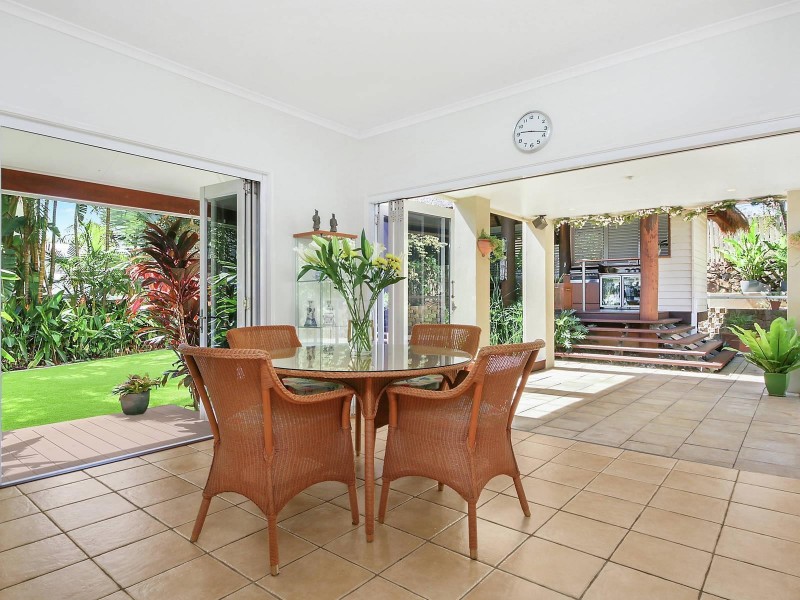 53 Barlow Street, Clayfield QLD 4011