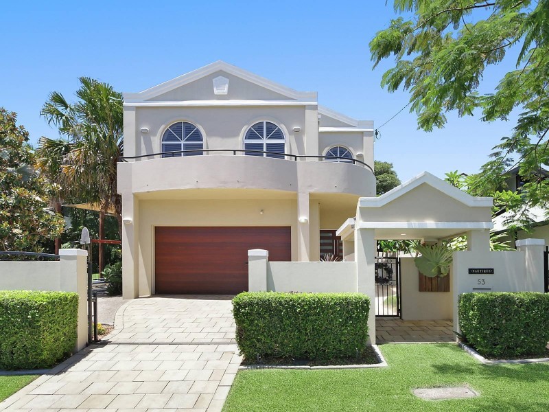 53 Barlow Street, Clayfield QLD 4011