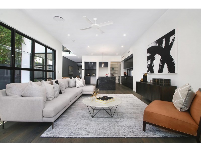 64 Annie Street, New Farm QLD 4005