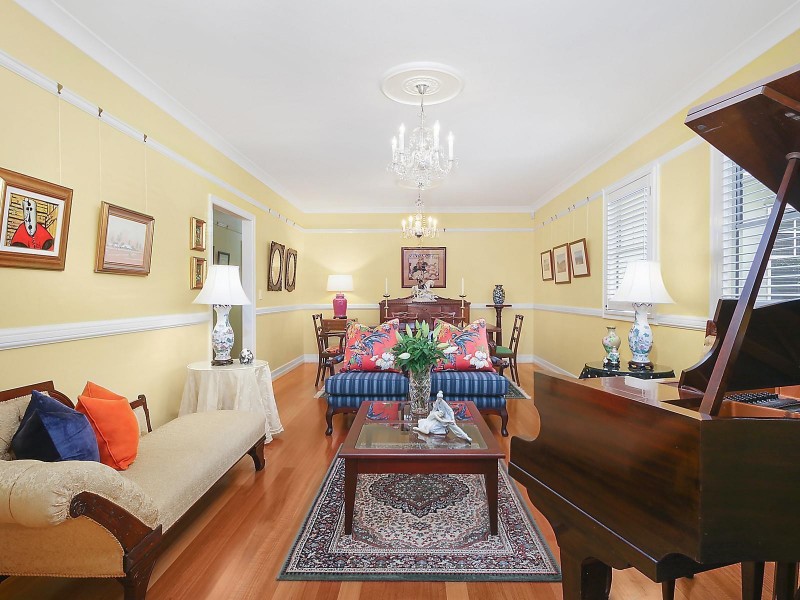 64 Coopers Camp Road, Bardon QLD 4065