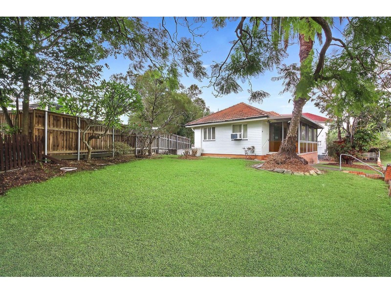 29 Tranters Avenue, Camp Hill QLD 4152