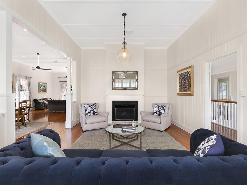 3 Arran Avenue, Hamilton QLD 4007