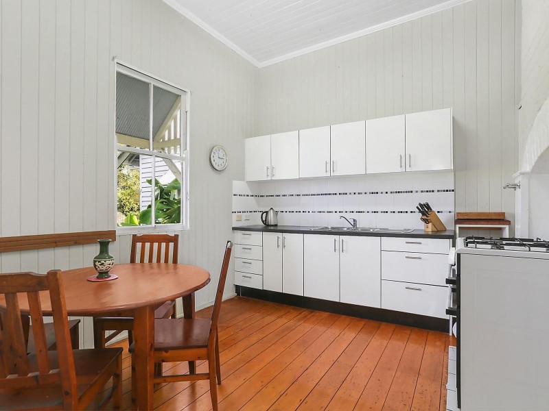 149 Merthyr Road, New Farm QLD 4005