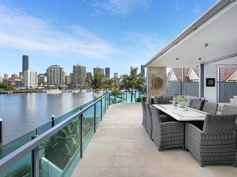 2/5 Griffith Street, New Farm QLD 4005